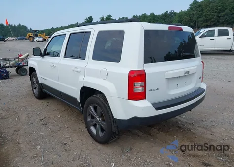 2015 Jeep Patriot High Altitude Edition из США, поврежденный, VIN 1C4NJRFB9FD214874